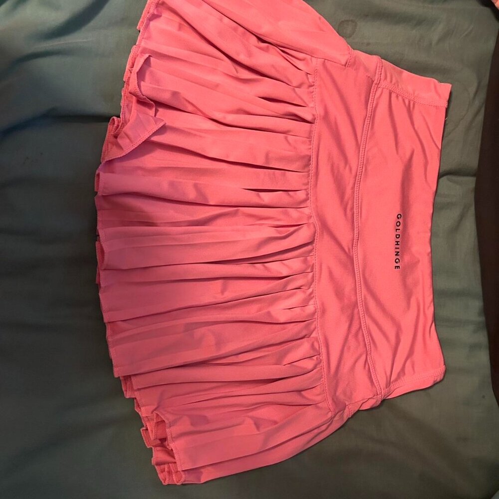 Gold hinge skirt pink! Size small